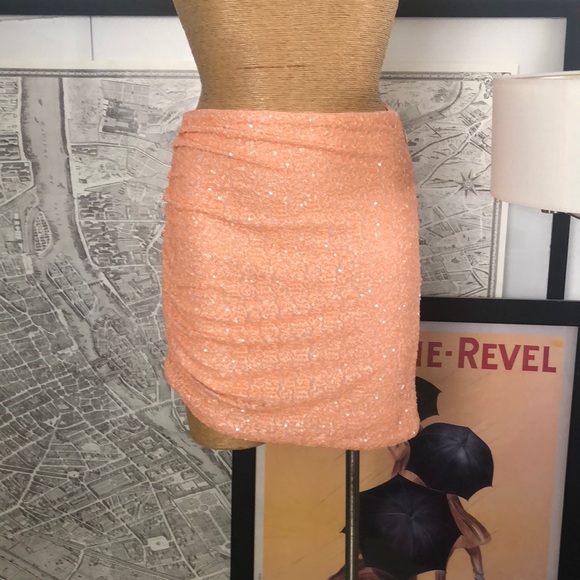 Susana Monaco Peach Sequin Skirt size M